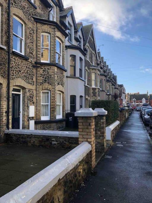 Trendy 3 Bedroom Home Close To Margate Beaches Bars Resturants 2 Night Min Stay Westgate-on-Sea ภายนอก รูปภาพ