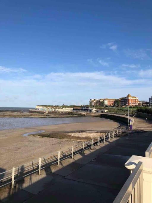 Trendy 3 Bedroom Home Close To Margate Beaches Bars Resturants 2 Night Min Stay Westgate-on-Sea ภายนอก รูปภาพ